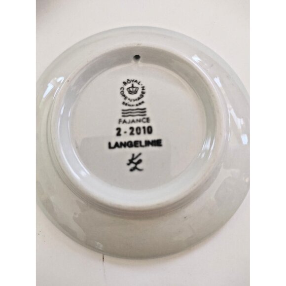 ROYAL COPENHAGEN DENMARK MINI PLAQUES 3 1/4" Diameter (set of 4) see details - Picture 6 of 12